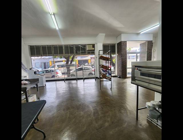 139M² RETAIL TO LET IN MORNINGSIDE